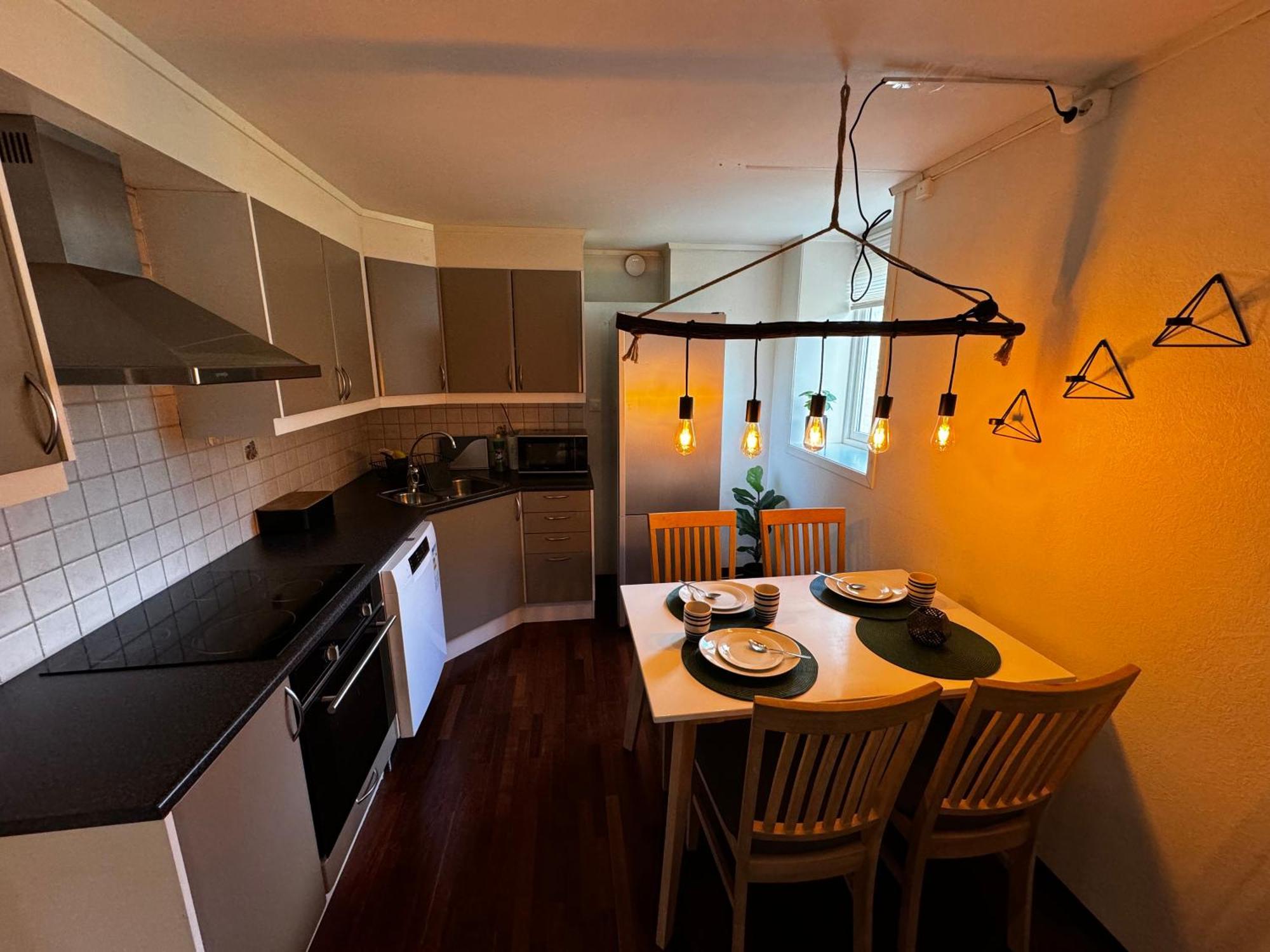 Central, 2 Bedroom, Free Parking Τρόμσο Εξωτερικό φωτογραφία